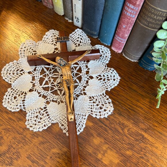 Vintage Bronze and Wood Crucifix - Picture 5 of 15